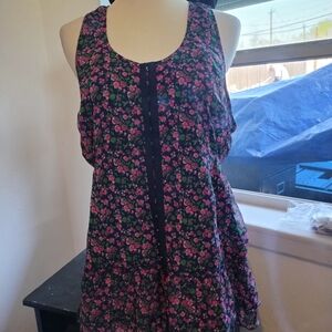 Floral Sleeveless Top - Black and Pink